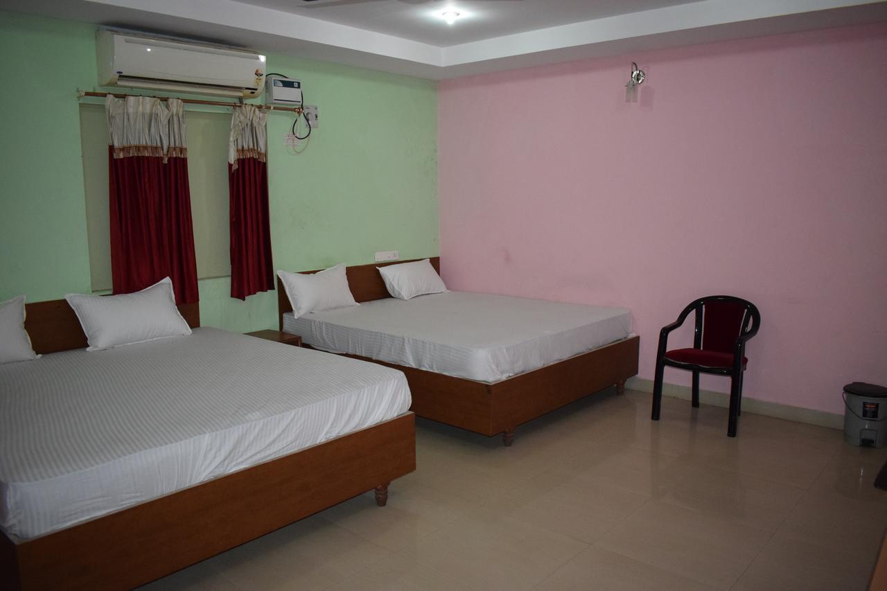 Gokulam Residency Hotel Cuddalore Exterior photo